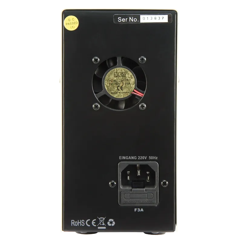 Labornetzgerät McPower ''LBN-303'', 0-30 V, 0-3 A regelbar, LC-Anzeige – Bild 3