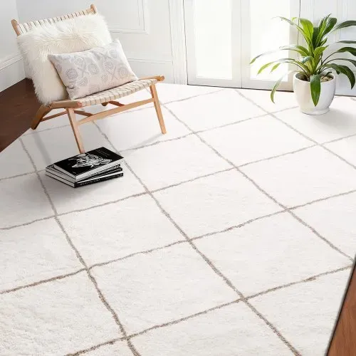 VEVOR Kurzflor Teppich 3048 x 2438 mm, kuscheliger Wohnzimmerteppich, Bodenteppich für Wohnzimmer, Schlafzimmer, Arbeitszimmer, fusselfrei und mit rutschfester TPR-Unterseite, weiß VEVOR Kurzflor Teppich 3048 x 2438 mm, kuscheliger Wohnzimmerteppich, Bodenteppich für Wohnzimmer, Schlafzimmer, Arbeitszimmer, fusselfrei und mit rutschfester TPR-Unterseite, weiß