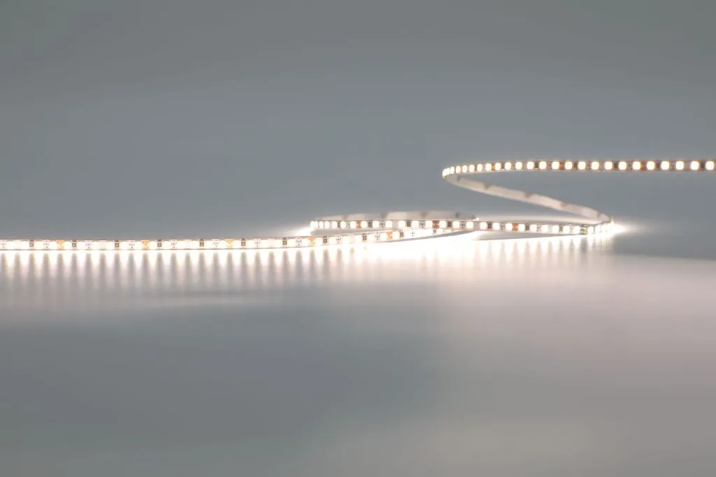 Synergy 21 LED Flex Strip 2022 - 240 SWW DC24V 48W SLIM IP20 – Bild 3