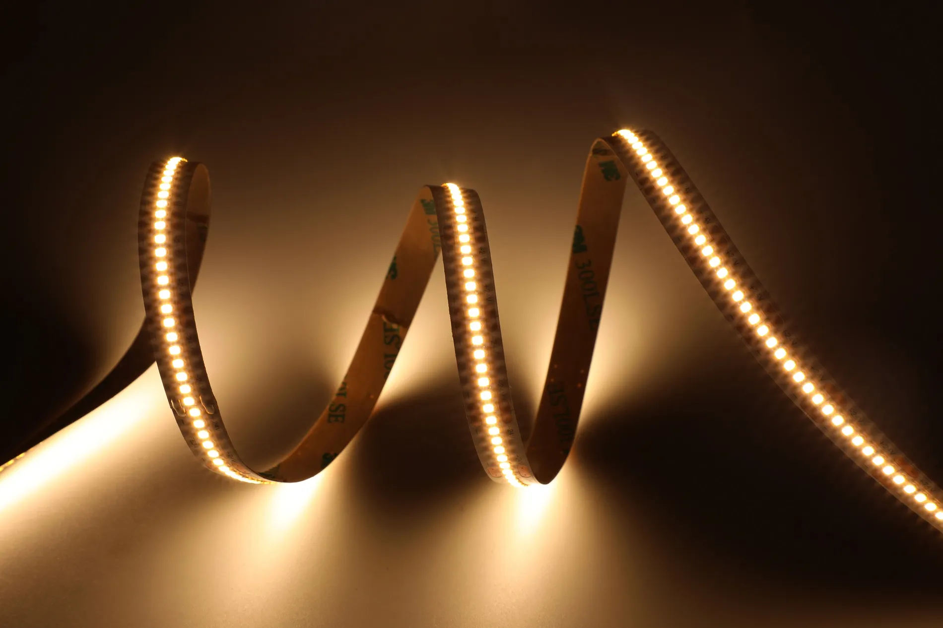 Synergy 21 LED Flex Strip 2216 – 70 WW DC24V 36W IP67 CRI>90 Synergy 21 LED Flex Strip 2216 – 70 WW DC24V 36W IP67 CRI>90