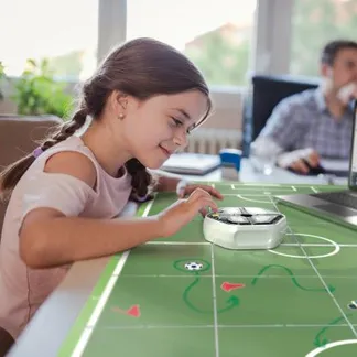 iRobot Root Adventure Pack „Coding with Sports “ – Programmieren und Fußball iRobot Root Adventure Pack „Coding with Sports “ – Programmieren und Fußball