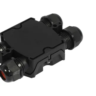 Synergy 21 – Wasserdichte Verbinder Box 4 Ports Synergy 21 – Wasserdichte Verbinder Box 4 Ports