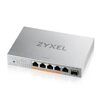 Zyxel Switch unmanaged Layer2 5 Port • 5x 10/2.5 GbE • 1x SFP + • PoE Budget 70 Watt • 4x PoE bt • Desktop • Lüfterlos • XMG-105HP Zyxel Switch unmanaged Layer2 5 Port • 5x 10/2.5 GbE • 1x SFP + • PoE Budget 70 Watt • 4x PoE bt • Desktop • Lüfterlos • XMG-105HP