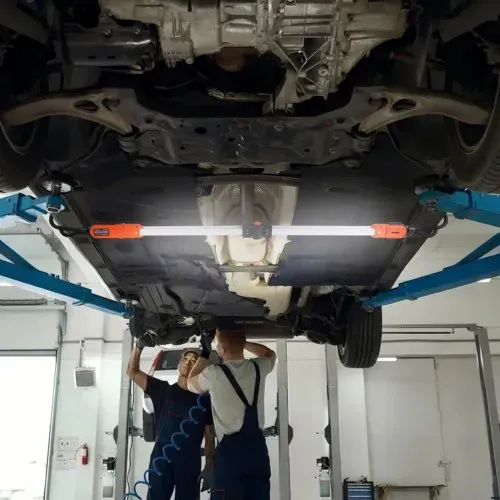 VEVOR Werkstattlampe 2300 LM, Arbeitsleuchte 6000 mAh, wiederaufladbares LED-Licht, Arbeitslampe für Mechaniker mit Haken, für Autoreparatur, Inspektion, Garage, Werkstatt, Notbeleuchtung – Bild 7