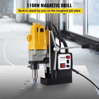 VEVOR 1100 W Magnetbohrmaschine mit 40mm Bohrdurchmesser MD40 Magnetbohrmaschine 12000 N Magnetkraft Magnetbohrsystem 670 U/min mit 6-teiligem HSS-Ringschneider-Set VEVOR 1100 W Magnetbohrmaschine mit 40mm Bohrdurchmesser MD40 Magnetbohrmaschine 12000 N Magnetkraft Magnetbohrsystem 670 U/min mit 6-teiligem HSS-Ringschneider-Set