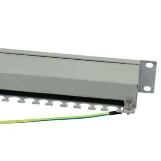 Patch Panel 24xTP, CAT6A, 500Mhz, 19″, Lichtgrau LSA, Synergy 21 Patch Panel 24xTP, CAT6A, 500Mhz, 19″, Lichtgrau LSA, Synergy 21