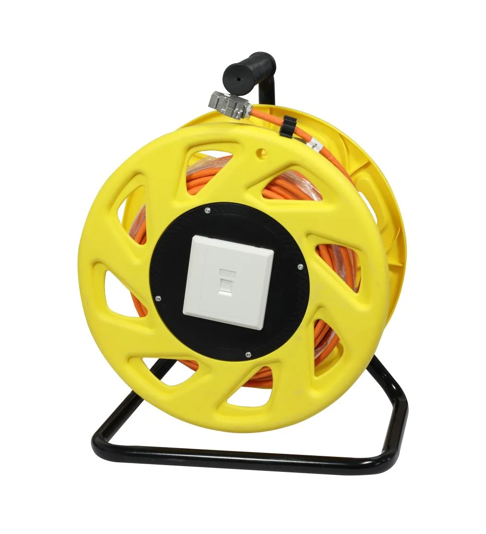 Kabeltrommel, CAT6A, 50m, CAT7A Rohkabel S-STP(S/FTP), mit 2x Buchsen RJ45(CAT6A), LSZH, Synergy 21 Kabeltrommel, CAT6A, 50m, CAT7A Rohkabel S-STP(S/FTP), mit 2x Buchsen RJ45(CAT6A), LSZH, Synergy 21