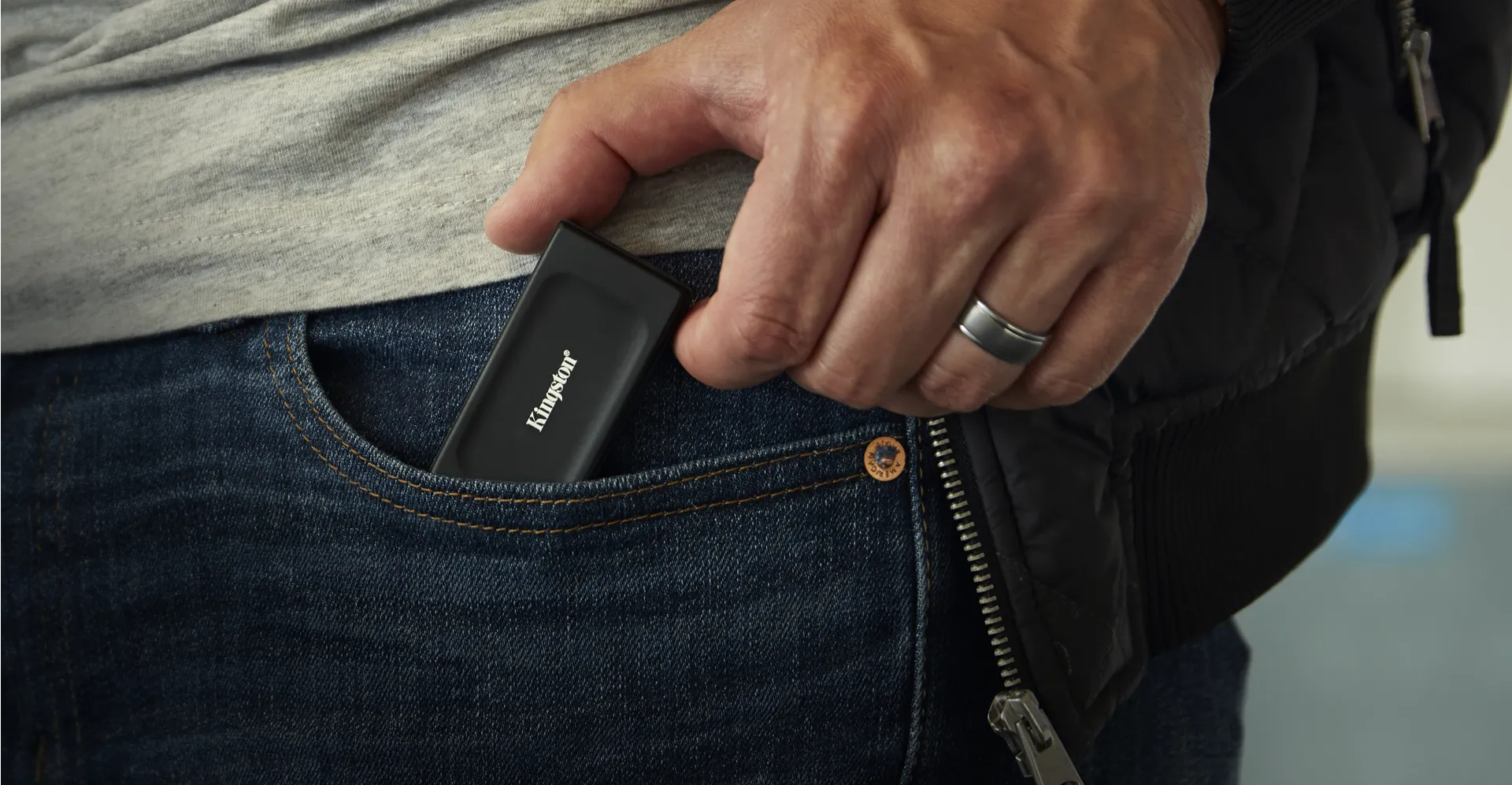 Kingston Technology 2TB XS1000 External USB 3.2 Gen 2 Portable Solid State Drive – Bild 6