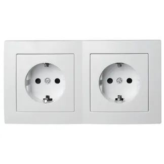 Steckdosen Set McPower Flair “Beginner 2S“, 3-teilig, weiß Steckdosen Set McPower Flair “Beginner 2S“, 3-teilig, weiß