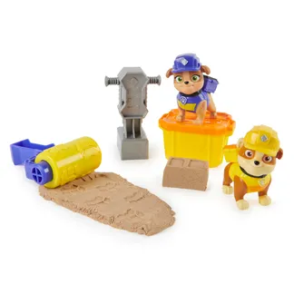 Rubble & Crew – Actionfiguren-Set mit 2 Hundefiguren, 2 Bauspielzeugen und 85g Kinetic Sand Build-it-Sand, sortiert, Zufallsauswahl Rubble & Crew – Actionfiguren-Set mit 2 Hundefiguren, 2 Bauspielzeugen und 85g Kinetic Sand Build-it-Sand, sortiert, Zufallsauswahl