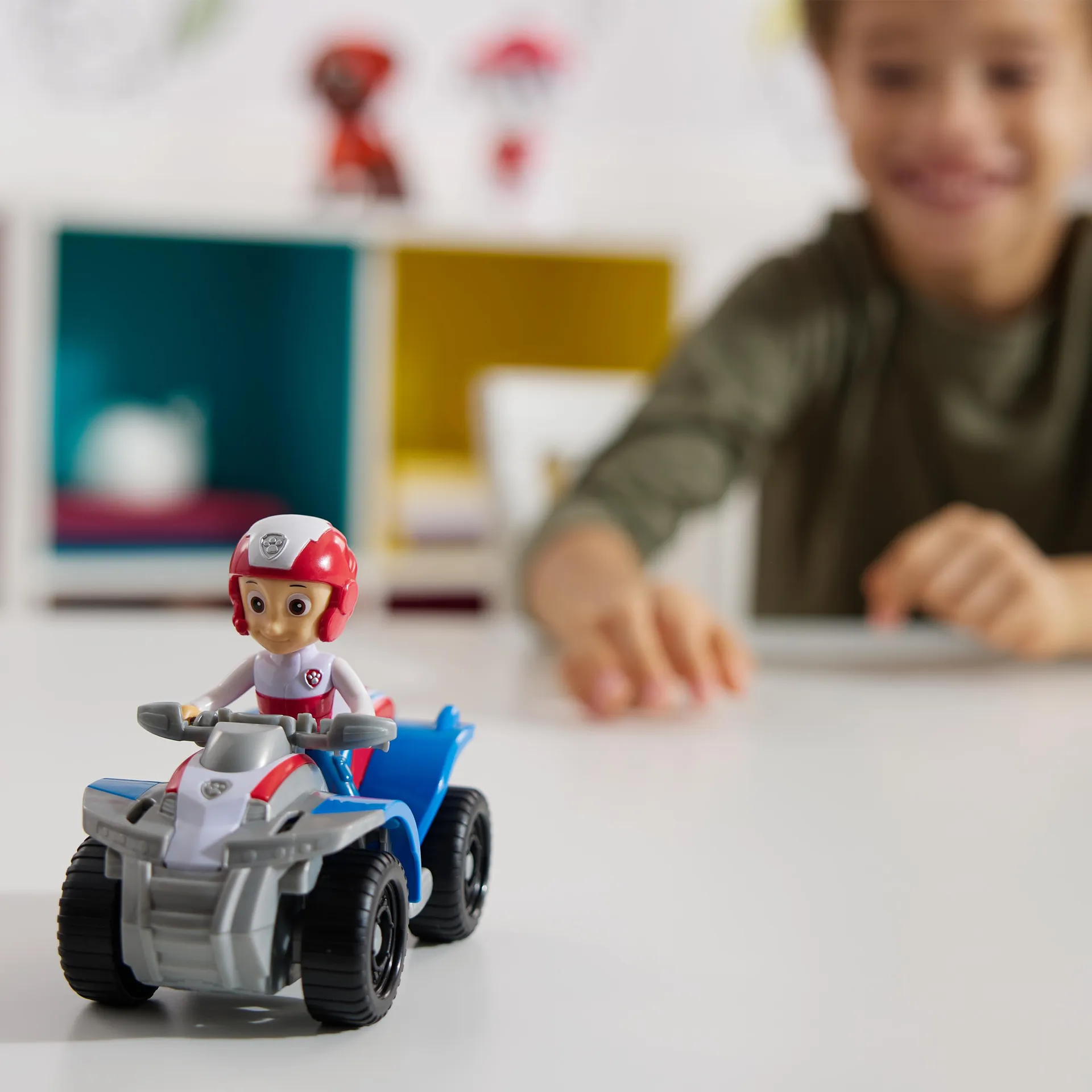 PAW Patrol - Ryder-Figur mit Quad-Rettungsfahrzeug, stabiles Basis-Fahrzeug (2025), authentisches Spielzeug zur Serie für Kinder ab 3 Jahren – Bild 4