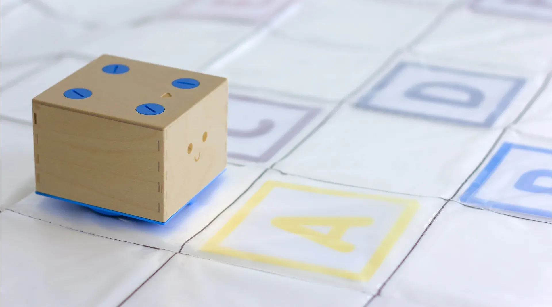 Cubetto MINT Coding Transparente Matte 6x6 ab 3 Jahren (Geeignet für Montessori) – Bild 2