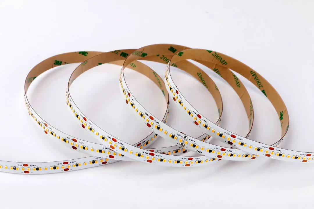 Synergy 21 LED Flex Strip 2210 – 280 WW DC24V 96W IP20 CRI>97 Synergy 21 LED Flex Strip 2210 – 280 WW DC24V 96W IP20 CRI>97