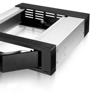 ICY BOX IB-158SSK-B, Wechselrahmen, 1x 3,5″ SATA I/II/III oder SAS II HDD zu 1x SATA Host, EasySwap trägerlos, Stahl + Plastik, abschließbar,schwarz ICY BOX IB-158SSK-B, Wechselrahmen, 1x 3,5″ SATA I/II/III oder SAS II HDD zu 1x SATA Host, EasySwap trägerlos, Stahl + Plastik, abschließbar,schwarz