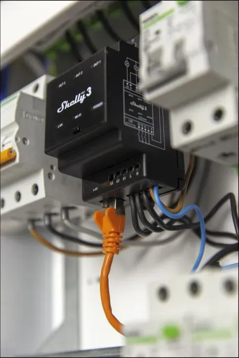 Shelly · Hutschiene · "Pro 3" · Relais · max. 48A · 3 Phasen · 3 Kanäle · WLAN · LAN · BT – Bild 4