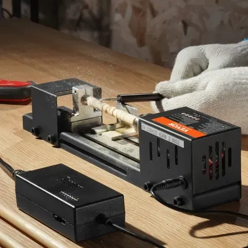 VEVOR Mini Drehbank 96W Drechselbank Max. Drehdurchmesser 70mm Drechselmaschine Spindeldrehzahl 4250–8500U/min Kopierdrechselbank mit 7-Gang-Einstellung Drehbank mit komplettem Zubehör – Bild 7