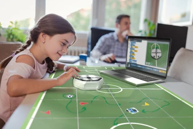 iRobot Root Adventure Pack "Coding with Sports " - Programmieren und Fußball – Bild 2