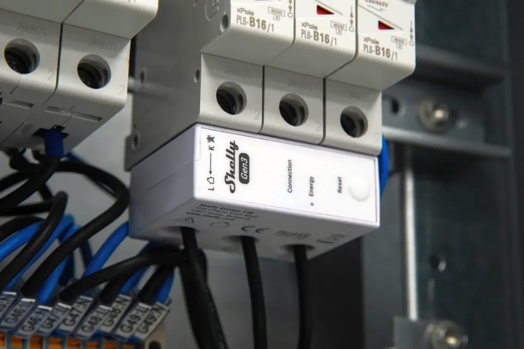 Shelly · Hutschiene · "3EM-63T Gen3" · Stromzähler – Bild 5