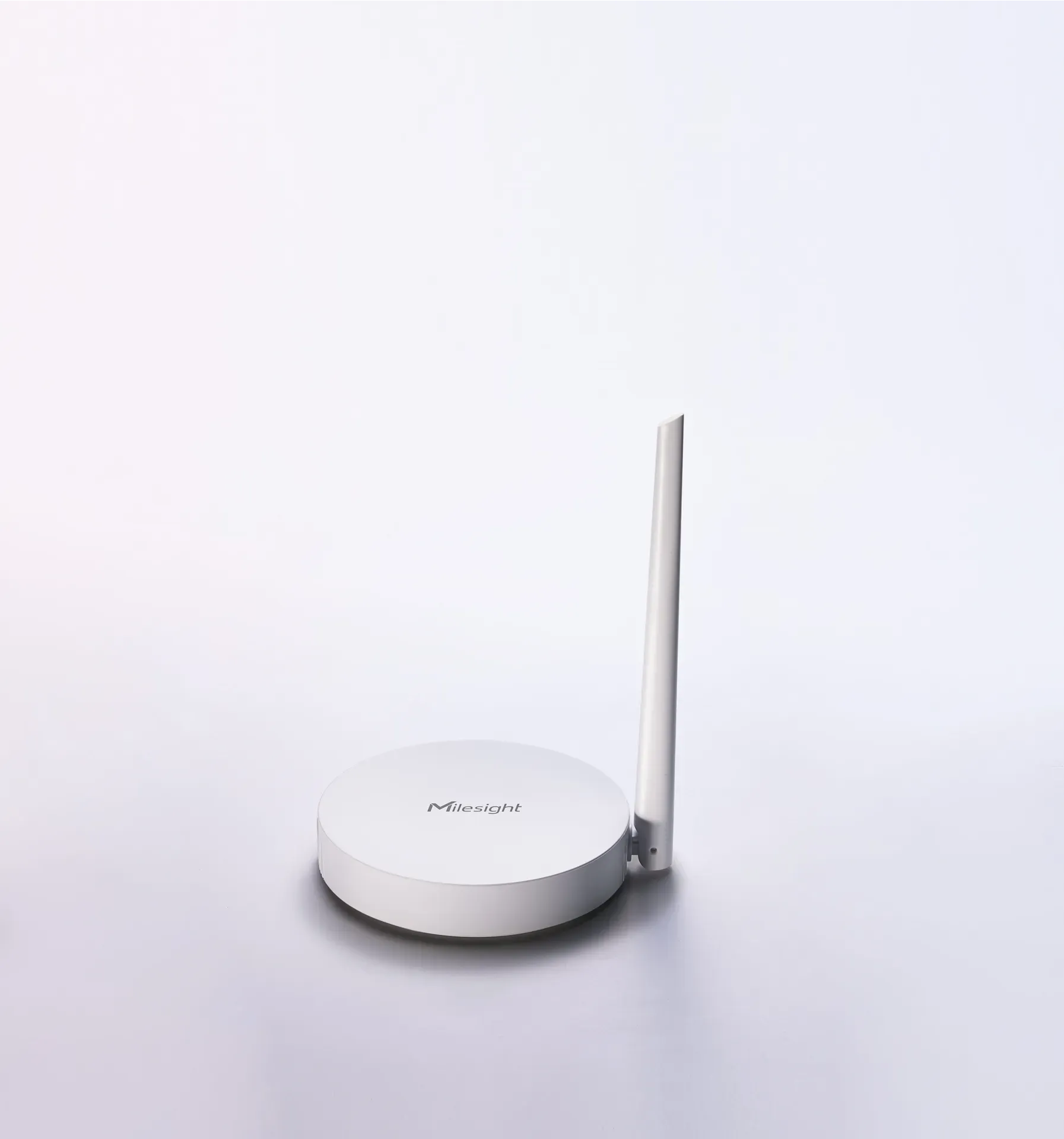 Milesight IoT Mini LoRaWAN® Gateway, UG63-868M-PoE Splitter V2 Milesight IoT Mini LoRaWAN® Gateway, UG63-868M-PoE Splitter V2