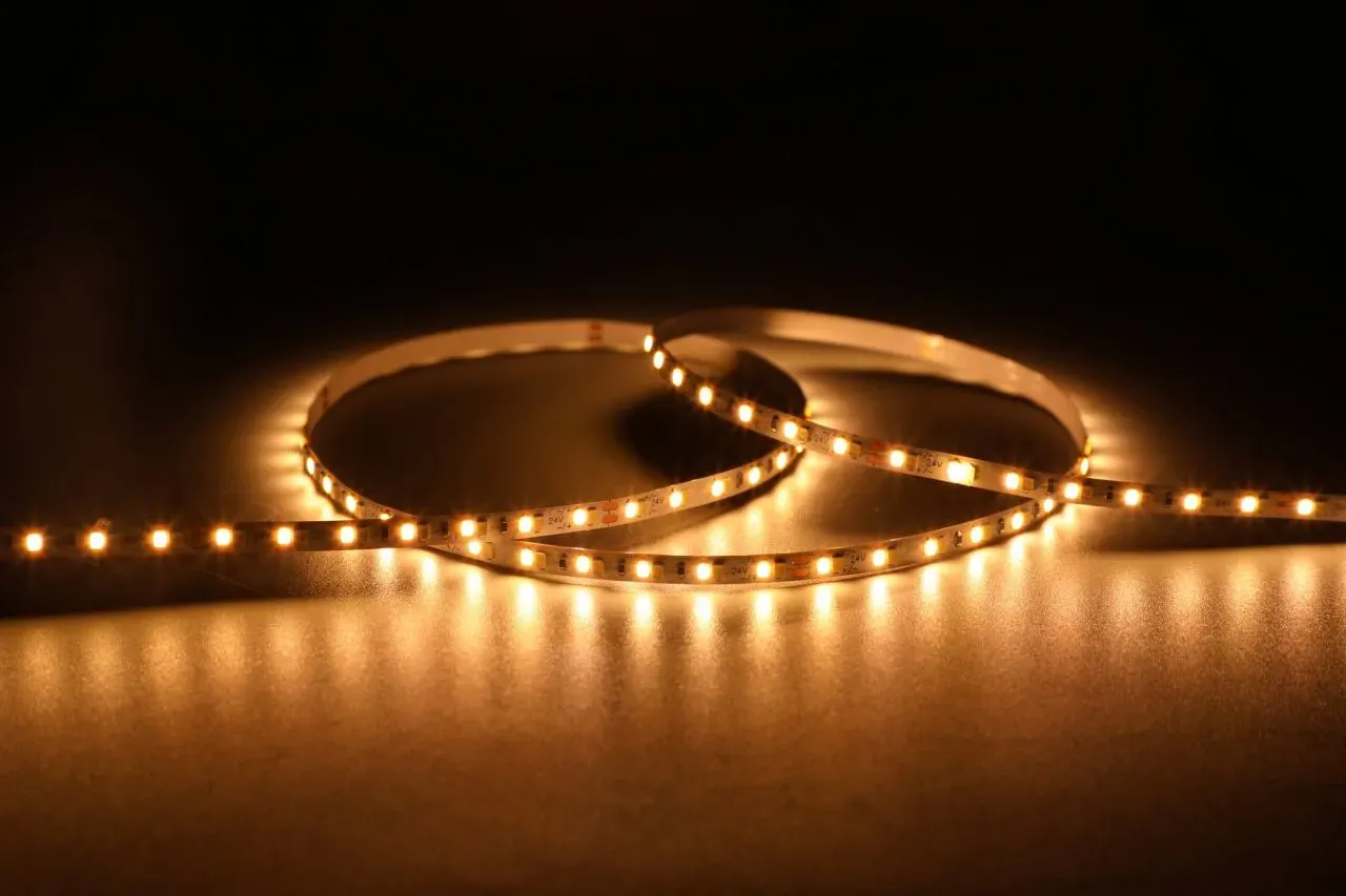 Synergy 21 LED Flex Strip 3528 – 80 KW DC24V 72W HP IP20 Synergy 21 LED Flex Strip 3528 – 80 KW DC24V 72W HP IP20