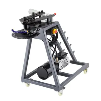 VEVOR Elektrische Rohrbiegemaschine, 750 W Rohrbieger mit 6 L Hydraulikzylinder, Rohrbiegegerät mit Rollen, 3 Matrizen & 180° max. Biegewinkel, geeignet für Rohre von 3/4 bis 2 Zoll VEVOR Elektrische Rohrbiegemaschine, 750 W Rohrbieger mit 6 L Hydraulikzylinder, Rohrbiegegerät mit Rollen, 3 Matrizen & 180° max. Biegewinkel, geeignet für Rohre von 3/4 bis 2 Zoll