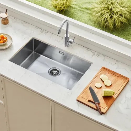 VEVOR Küchenspüle Einbauspüle Spülbecken 70 x 43 x 19 cm aus Edelstahl Spülen Unterbauspülen, Einzelbecken mit Zubehör, Haushaltsspülbecken für Wohnmobil Vorbereitungsküche Bar – Bild 7