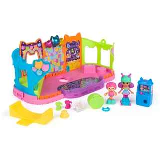 Gabby’s Dollhouse DREAMWORKS – Partyraum Spielset, Skate-Park Dachgeschoss Zimmer mit Gabby und Marty-Figur, Möbeln und Zubehörteilen Gabby’s Dollhouse DREAMWORKS – Partyraum Spielset, Skate-Park Dachgeschoss Zimmer mit Gabby und Marty-Figur, Möbeln und Zubehörteilen