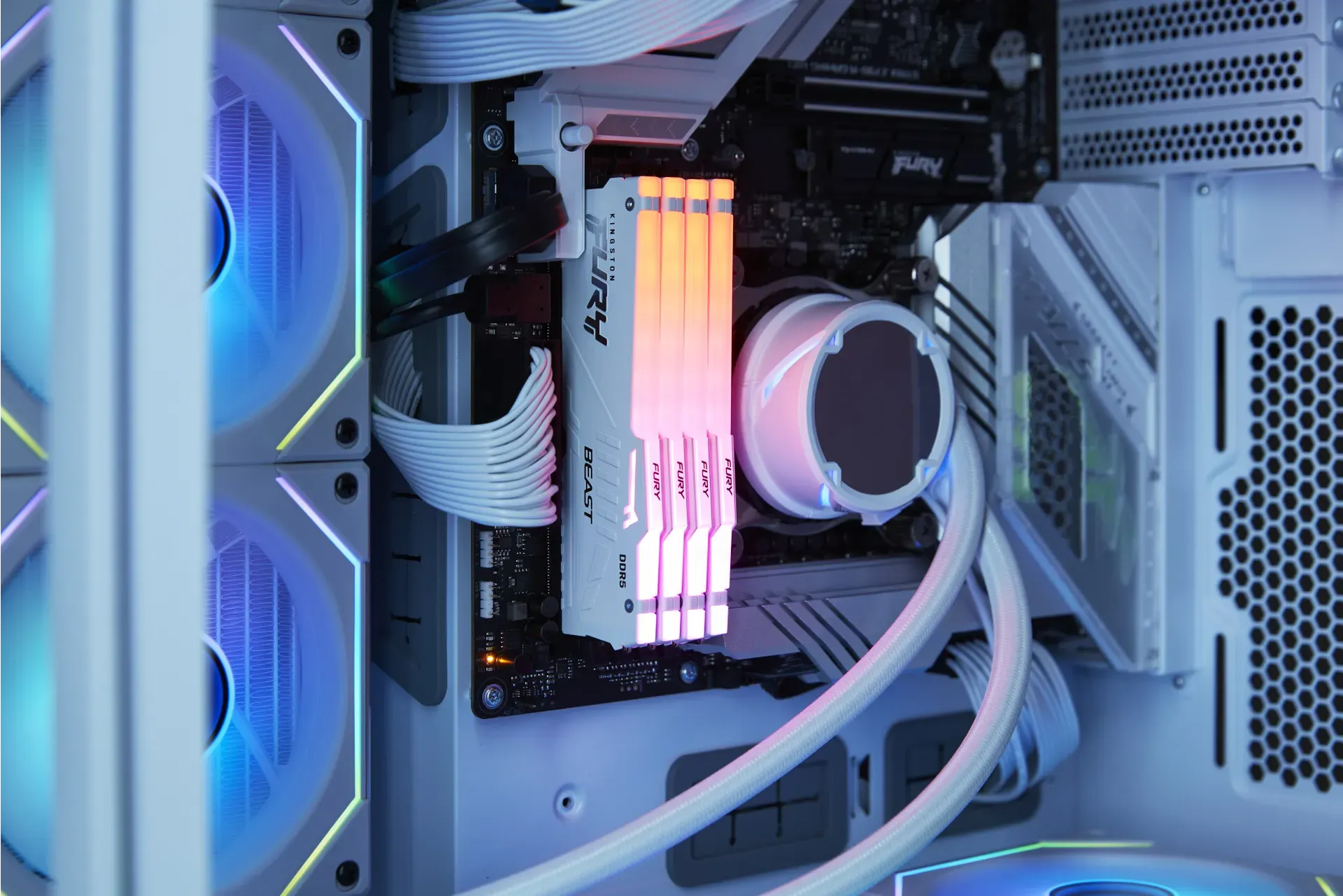 Kingston Technology FURY Beast 64GB 6000MT/s DDR5 CL30 DIMM (Kit of 2) White RGB EXPO – Bild 7