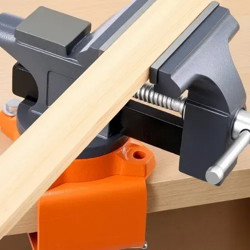 VEVOR Schraubstock, 114,3mm, Tischschraubstock mit 270°-Schwenkbasis, Werkbankschraubstock Gusseisenkonstruktion, für Holzbearbeitungs-, Metallbohr-, Gravier-, Schleif-, Schweiß- & Schneidearbeiten – Bild 7