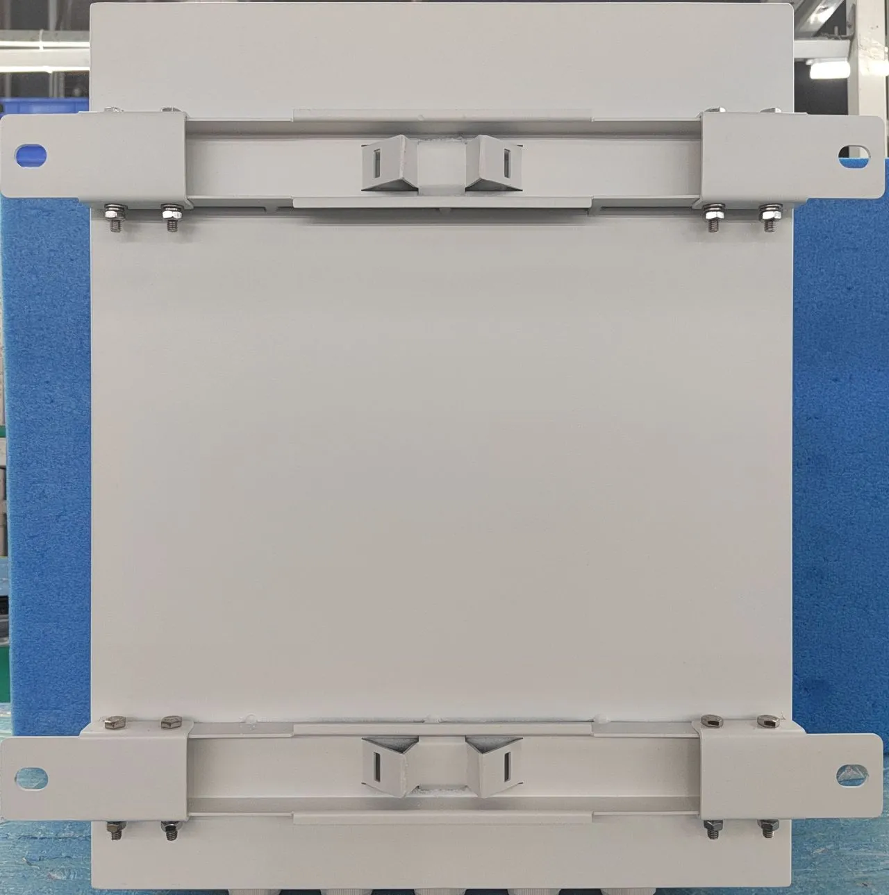 ALLNET DIN-RAIL Wandgehäuse, T220mm, Lichtgrau, IP66, ÜS, 16x M25 ALL-DIN-101-AC – Bild 9
