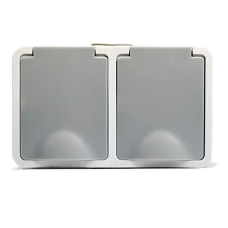 Feuchtraum Doppelsteckdose McPower “Fix“, Steckanschluss, 250V~/16A, IP54, AP Feuchtraum Doppelsteckdose McPower “Fix“, Steckanschluss, 250V~/16A, IP54, AP