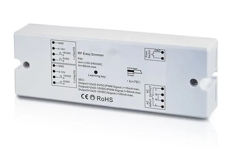 Synergy 21 LED Serie EOS 05 1-Kanal single color Controller 0-10V Synergy 21 LED Serie EOS 05 1-Kanal single color Controller 0-10V