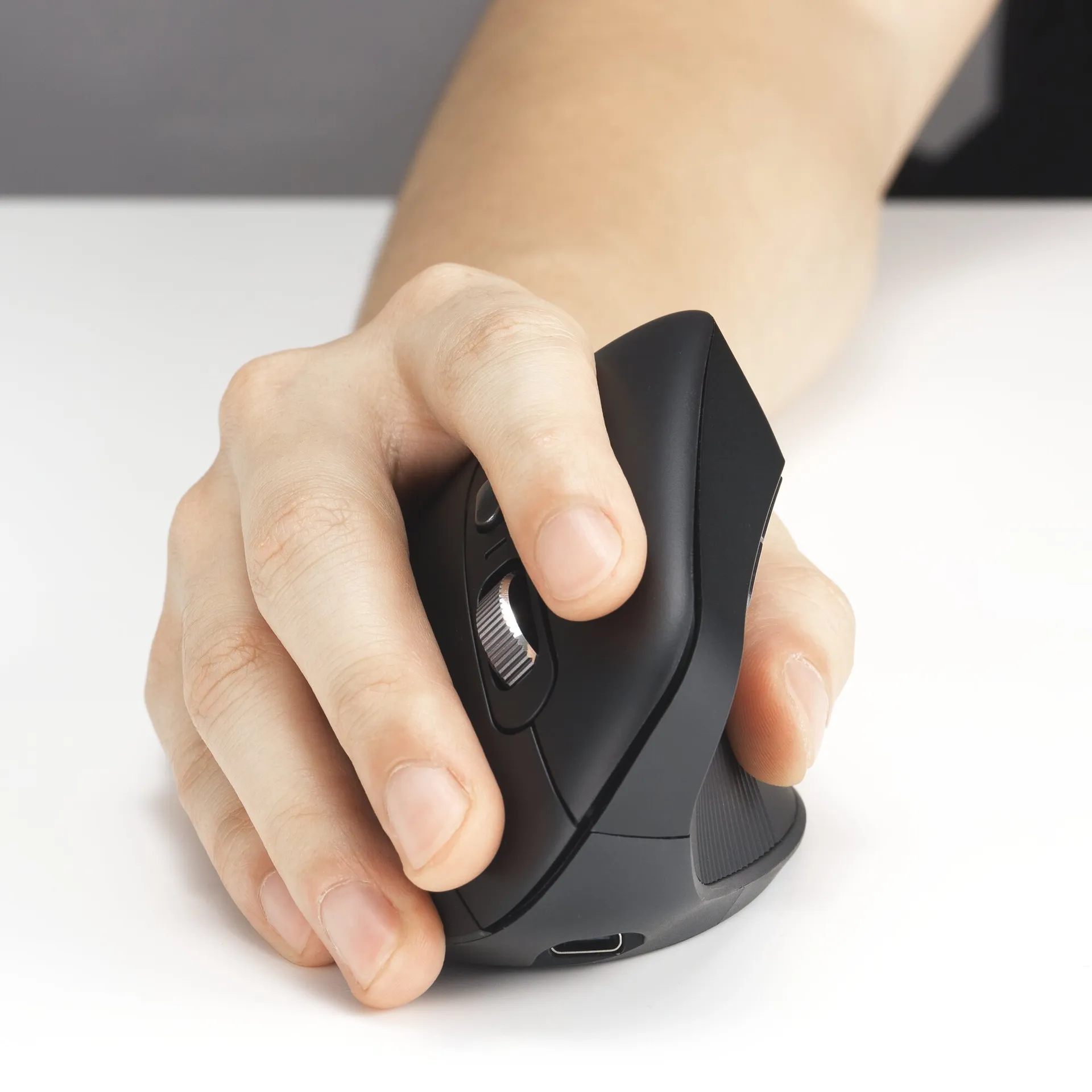 Kensington Pro Fit Ergo MY630 EQ Maus (Rechargeable) – Bild 4