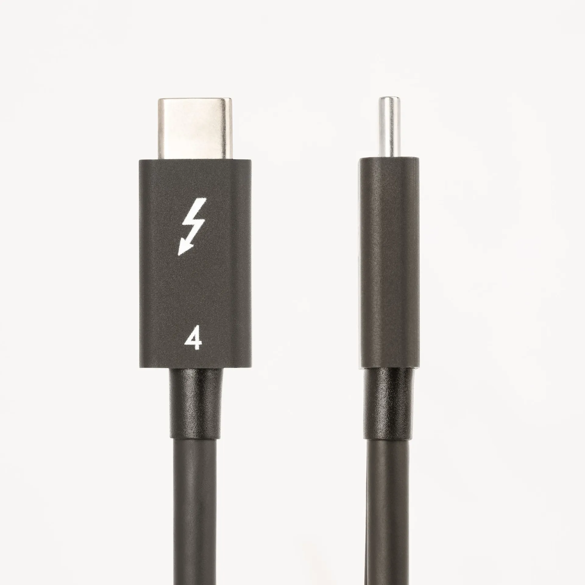 StarTech.com 1 m Thunderbolt 4 Kabel - 40Gbit/s - 100W PD - 4K/8K Video - Intel-zertifiziert - Kompatibel mit USB4/Thunderbolt 3/USB 3.2/USB C/DisplayPort - TB4/TB3/USB4/USB C Monitorkabel - USB C Kabel – Bild 2
