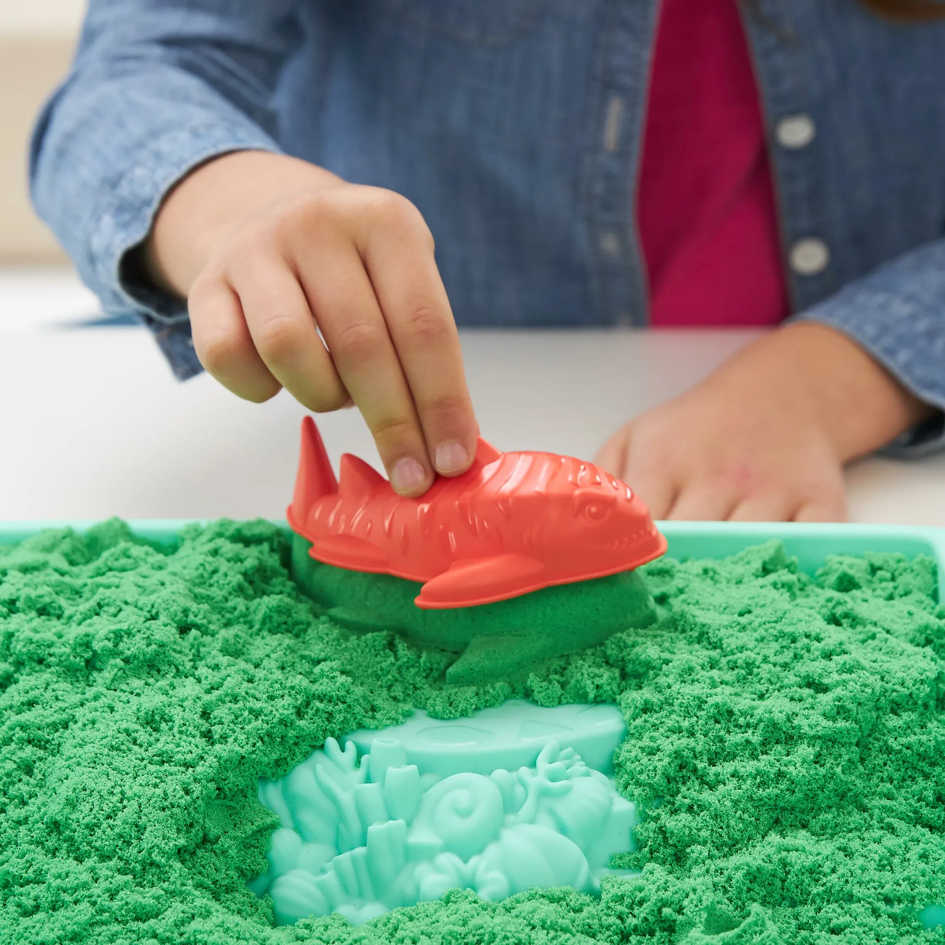 Kinetic Sand Sandbox Set Grün – Bild 4