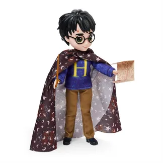 Wizarding World Harry Potter – Geschenkset mit 20,3 cm großer Harry Potter Puppe inklusive Besen, Tarnumhang und weiterem Zubehörteilen, Spielzeug für Kinder ab 6 Jahren, Fanartikel Wizarding World Harry Potter – Geschenkset mit 20,3 cm großer Harry Potter Puppe inklusive Besen, Tarnumhang und weiterem Zubehörteilen, Spielzeug für Kinder ab 6 Jahren, Fanartikel