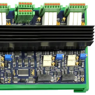 ALLDAQ ADQ-44 (V1.5) / programmierbare Stromsenke mit 4 potentialfreien Kanälen / Dauerleistung 20W / Auflösung 1mA (16bit DAC)*** ALLDAQ ADQ-44 (V1.5) / programmierbare Stromsenke mit 4 potentialfreien Kanälen / Dauerleistung 20W / Auflösung 1mA (16bit DAC)***