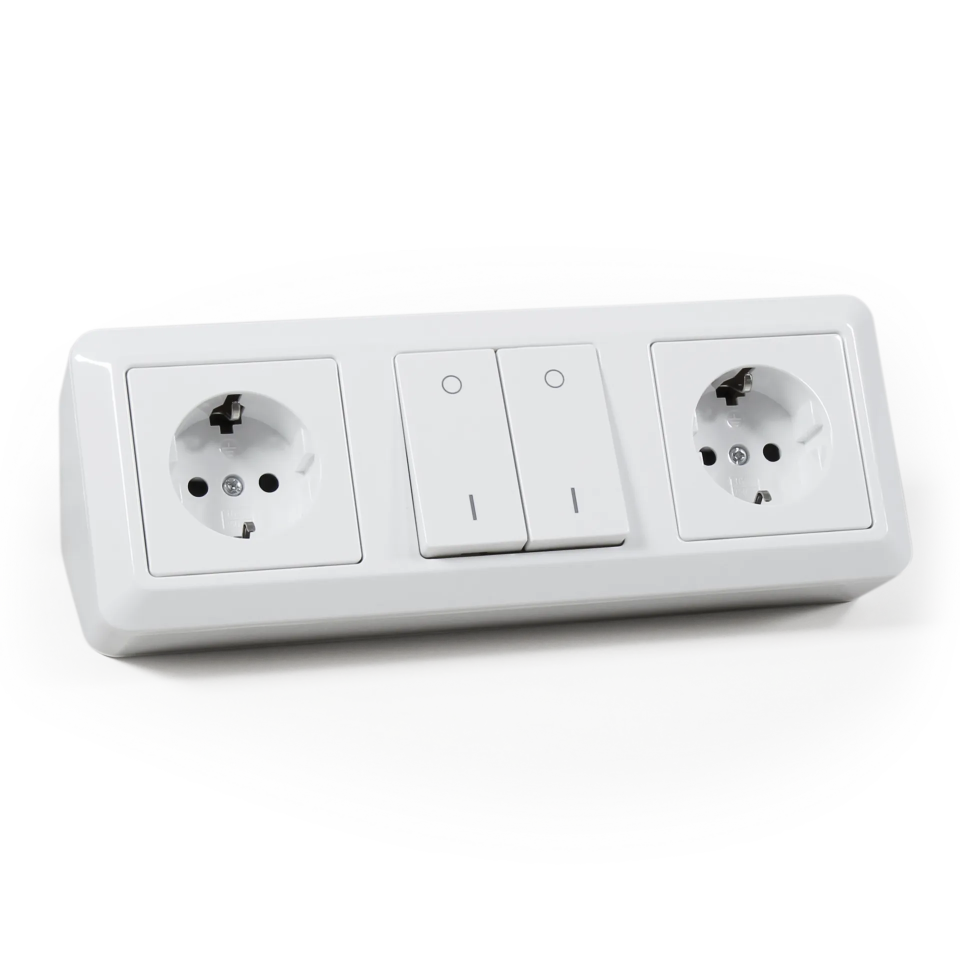 Steckdosenblock McPower “Cup“ Aufbau, weiß, 2x Schutzkontakt + Schalter Steckdosenblock McPower “Cup“ Aufbau, weiß, 2x Schutzkontakt + Schalter