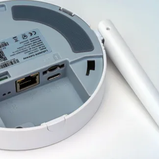 Milesight IoT Mini LoRaWAN® Gateway, UG63-L08GL-868M-PoE Splitter V2 Milesight IoT Mini LoRaWAN® Gateway, UG63-L08GL-868M-PoE Splitter V2