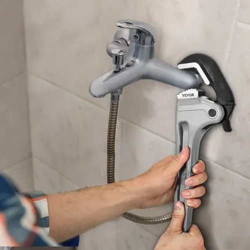 VEVOR Rohrzange, 18 Zoll gerade Aluminium-Rohrzange, automatische Backeneinstellung, verstellbarer Sanitärschlüssel, leicht zu tragen, ergonomischer Griff, aufhängbares Design, für Wasserleitungen, Autoreparaturen – Bild 7