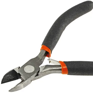 Elektroniker-Seitenschneider „Technik“ mit Feder, isoliert , 127mm Elektroniker-Seitenschneider „Technik“ mit Feder, isoliert , 127mm