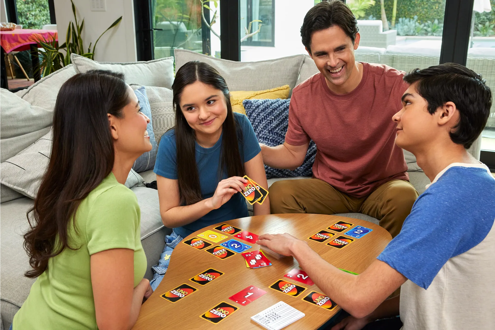 Games UNO Zero Kartenspiel für Kinder, Erwachsene und Familienabende, Partys und Reisen, enthält Kartenspiel und Punktekarte – Bild 2