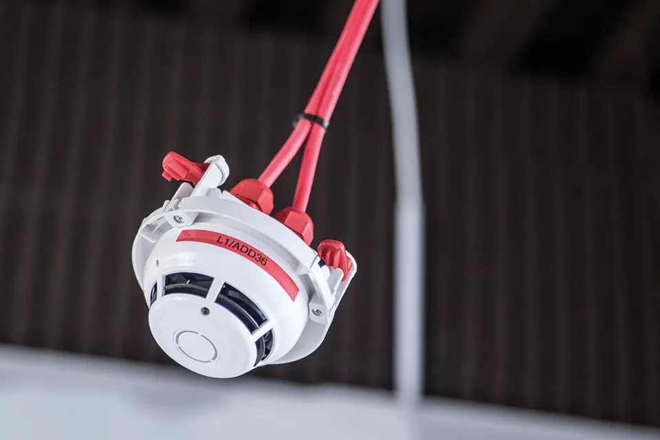 Brother PT-E110 Etikettendrucker Wärmeübertragung 180 x 180 DPI 20 mm/sek HGe/TZe QWERTY – Bild 3