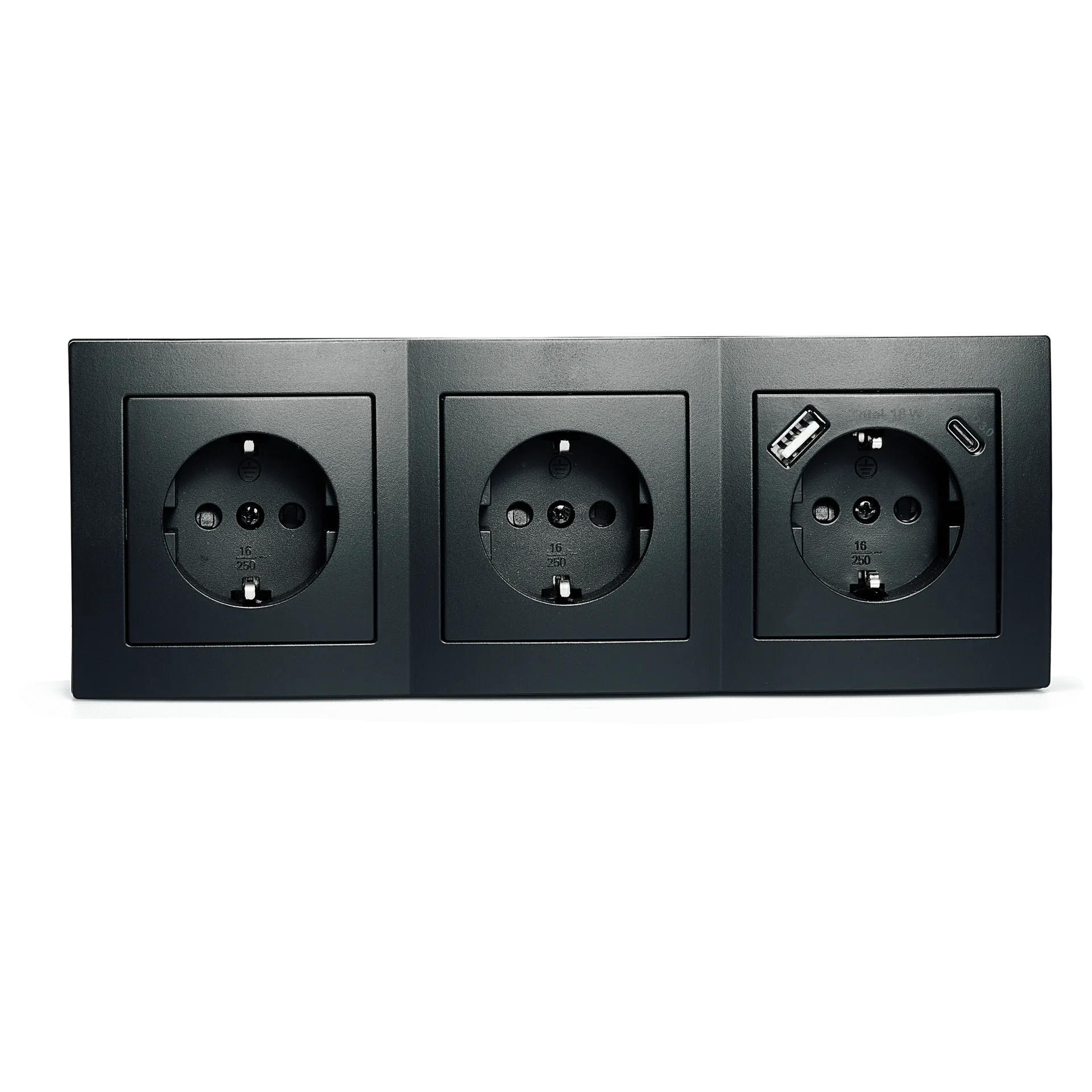 Steckdosenblock McPower ''Flair'' matt schwarz, 3-fach Schutzkontakt + USB-C/USB-A – Bild 2