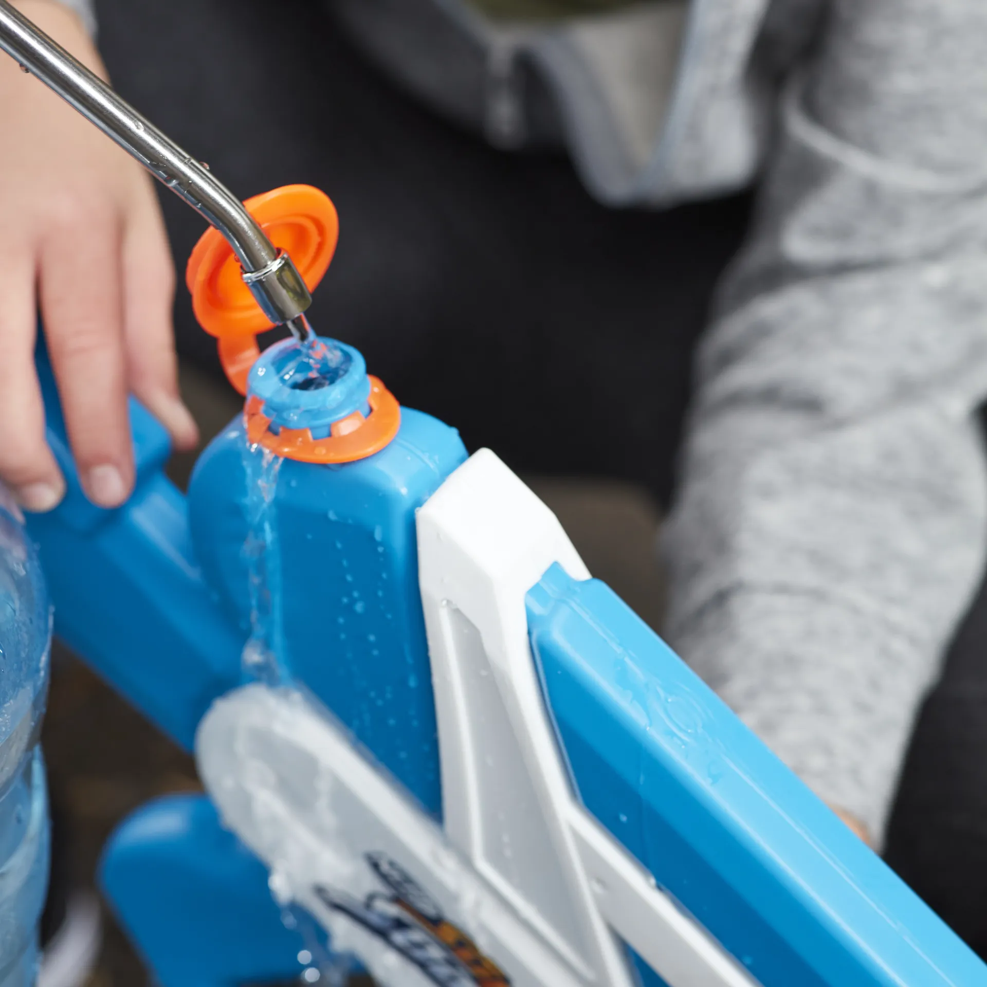 Nerf Super Soaker F38845L1 Wasserpistole/ Wasserballon 1094 ml – Bild 3