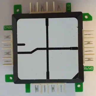 ALLNET Brick’R’knowledge Leitung als Kreuzung mit einfacher Trennung der Leitung ALLNET Brick’R’knowledge Leitung als Kreuzung mit einfacher Trennung der Leitung