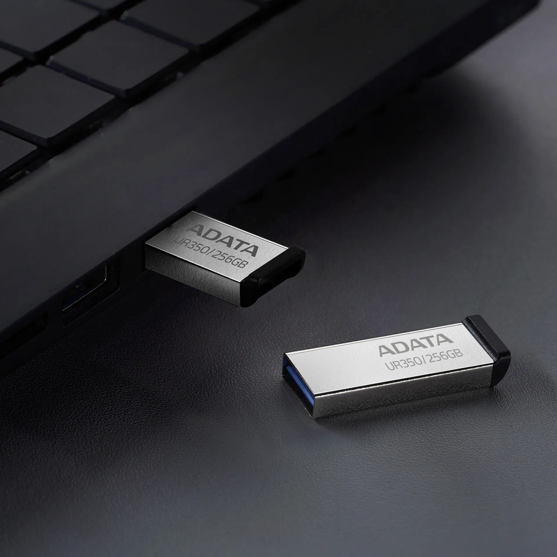 ADATA UR350 USB-Stick 256 GB USB Typ-A 3.2 Gen 1 (3.1 Gen 1) Schwarz, Silber – Bild 6
