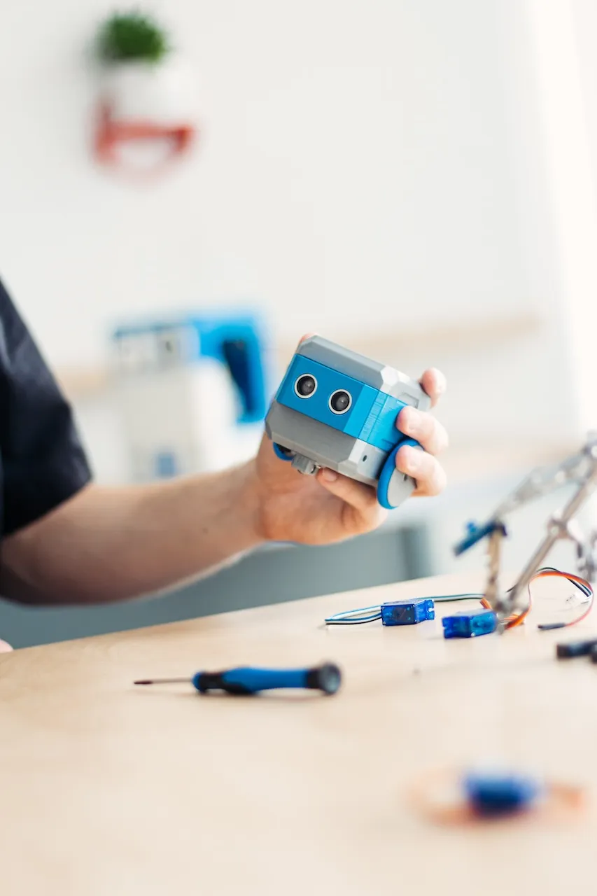 HP Otto Roboter - HP Otto Starter Kreativ-Kit (3D-Plastikteile nicht enthalten - zum Selbstdrucken) – Bild 5