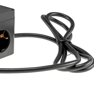 Steckdosen-Würfel mit USB-Ladebuchsen USB-A /USB-C,3-fach, 1,5m Kabel, schwarz Steckdosen-Würfel mit USB-Ladebuchsen USB-A /USB-C,3-fach, 1,5m Kabel, schwarz