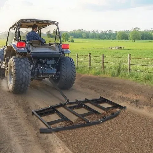 VEVOR Schleppegge, 2150x2120x110mm, Wiesenschleppe zum Hinterherziehen, Q235 Stahl-Einfahrtsplaniergerät mit verstellbaren Stangen & Bolzenkupplung, Traktor-Einfahrtsegge für Geländefahrzeuge, UTVs – Bild 7